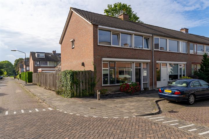 van Nuyssenburgstraat 2, 4931EL Geertruidenberg