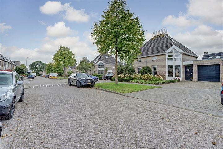 F.J. Ebbensstraat 18, 4007WE Tiel