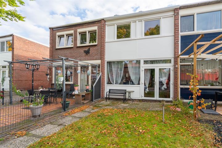 H.J. Topstraat 51, 9645CG Veendam