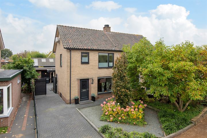 Mauritsstraat 10, 3881TZ Putten