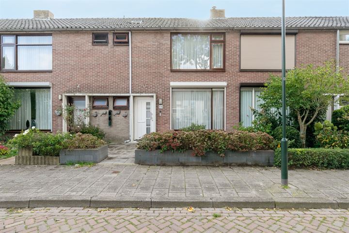 Noordenbos 18, 4931VB Geertruidenberg