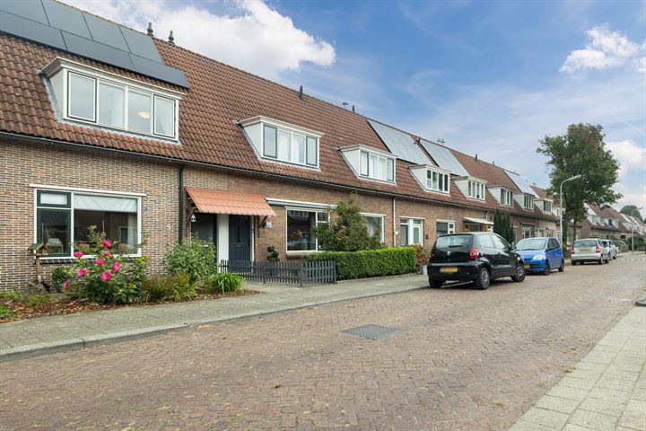 J van der Veenstraat 5, 7906BC Hoogeveen