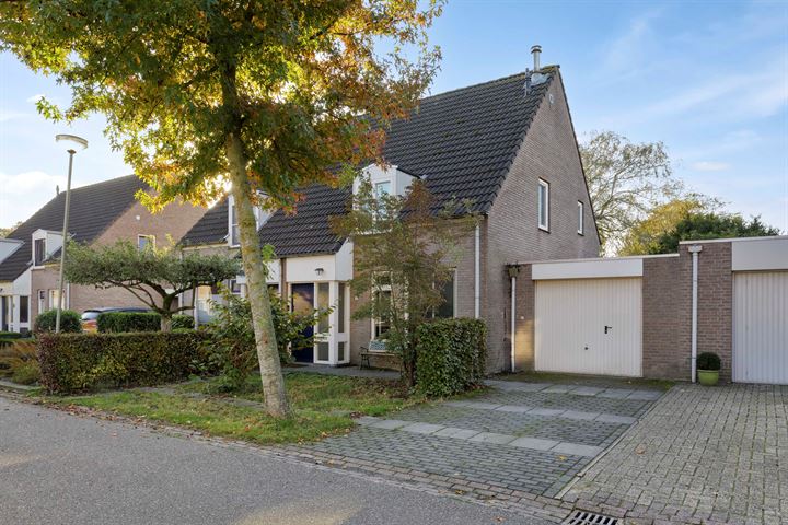 Meester ter Voertstraat 6, 5766PX Griendtsveen