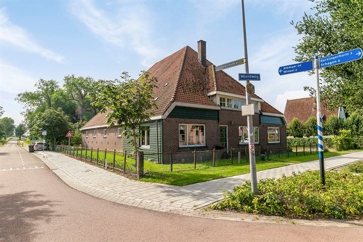 Mientweg 46, 1732LE Lutjewinkel