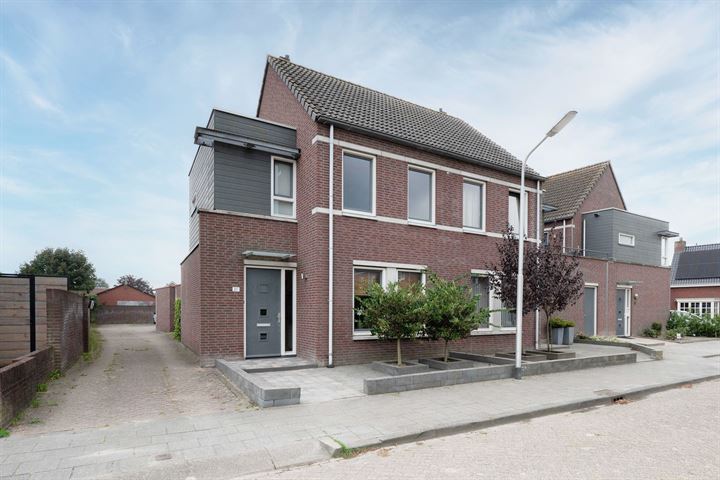 Schoolstraat 21, 4735BL Zegge