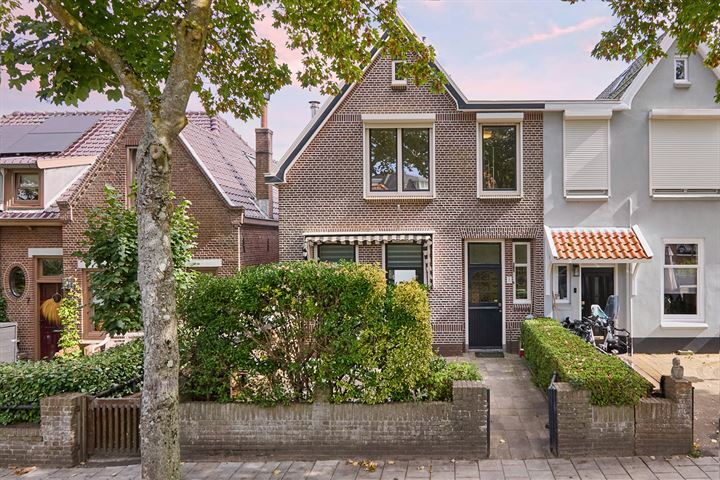 Mr. C. Fockstraat 5, 2225TL Katwijk