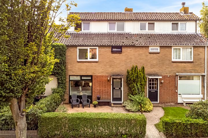 Dobbestraat 30, 1411VX Naarden