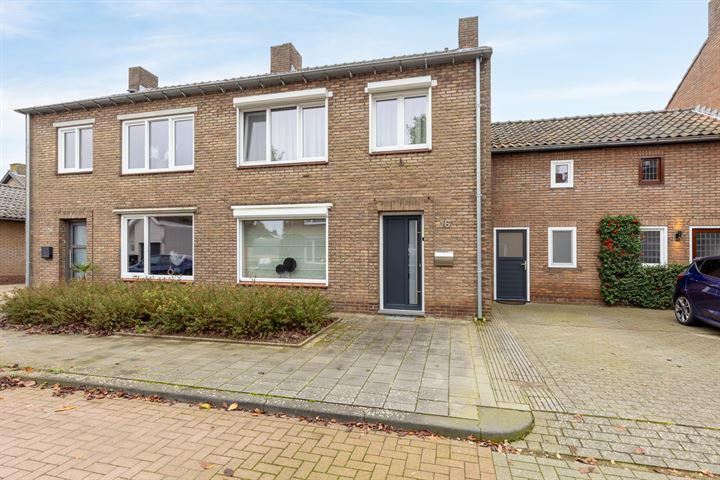 Kalverstraat 16, 6051HT Maasbracht