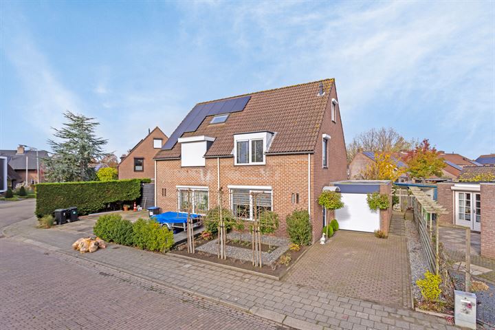 Oomskinderenstraat 3, 4421DH Kapelle