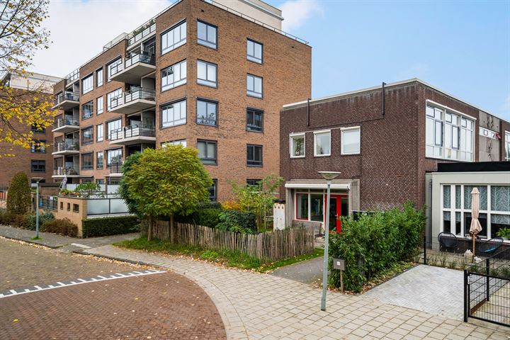 Pompenburgsingel 106, 3135PS Vlaardingen