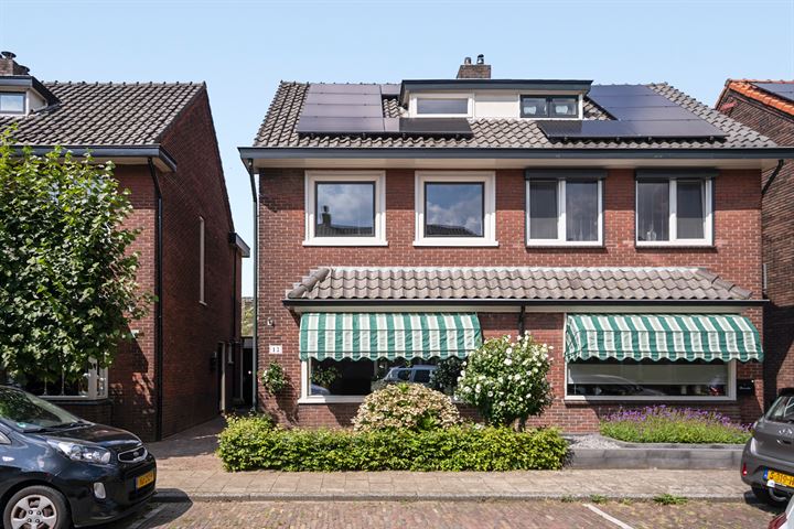 Maanstraat 12, 7553DT Hengelo