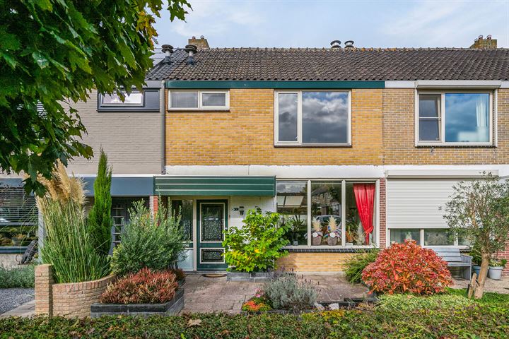 Zeestraat 120, 4761HN Zevenbergen