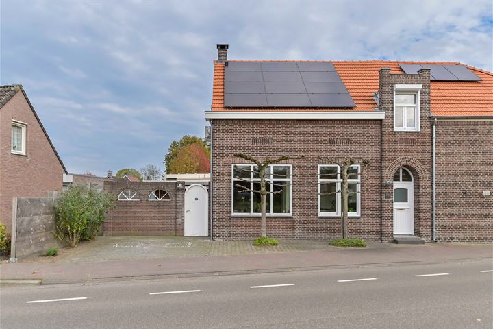 Dorpstraat 10, 6091NK Leveroy