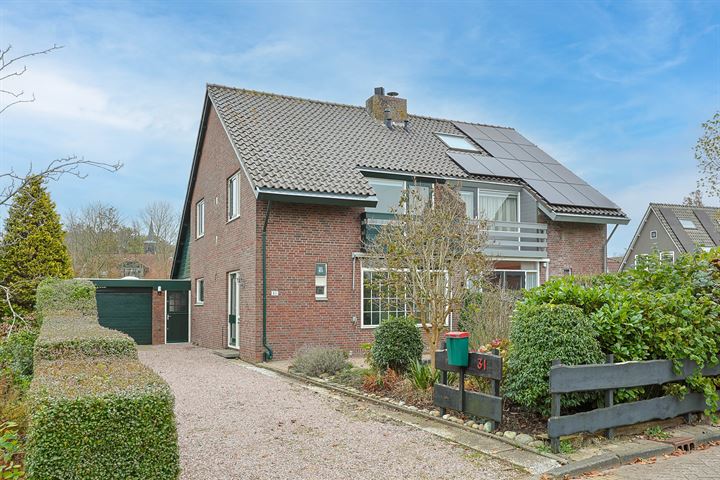 Dorpsstraat 31, 1536AE Markenbinnen