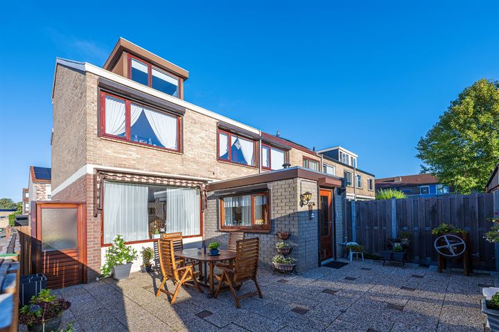 Orchideestraat 15, 3261BP Oud-Beijerland