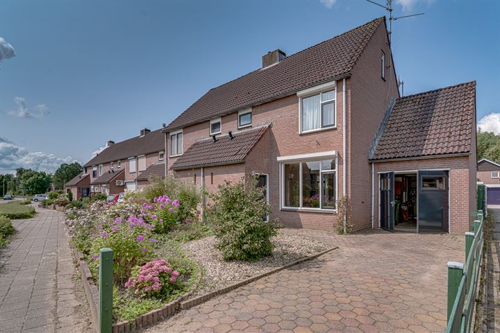 Anjerstraat 31, 6915SL Lobith