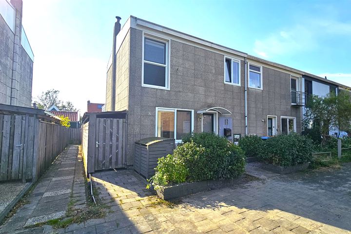 Oranjeboomstraat 13, 1551BH Westzaan