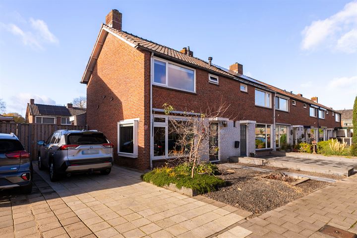 J.D. van der Waalsstraat 25, 6961ZL Eerbeek