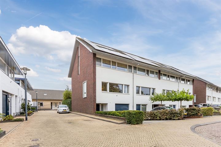 Stoomlederplein 32, 5121ZT Rijen