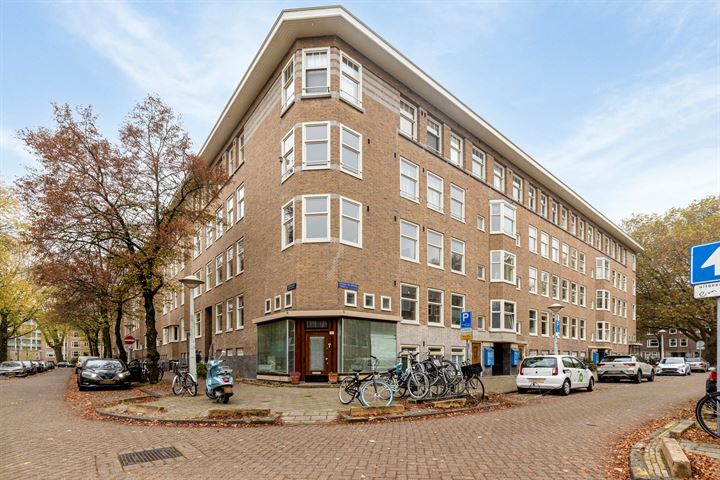 Adriaan van Bergenstraat 1, 1056JW Amsterdam