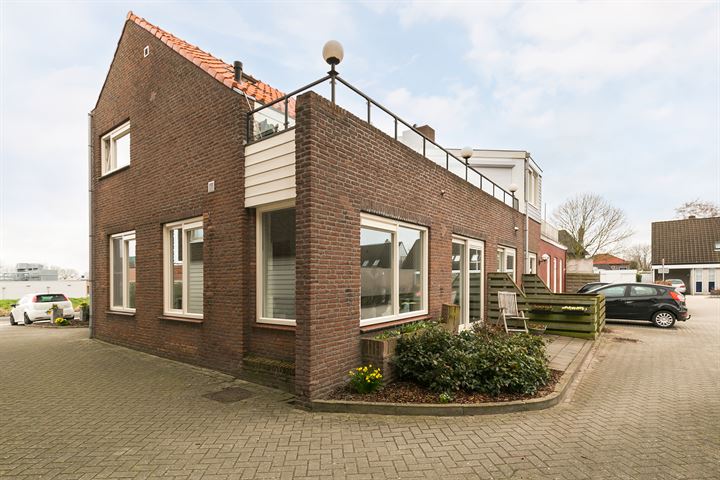 Westeinde 83, 2371AZ Roelofarendsveen