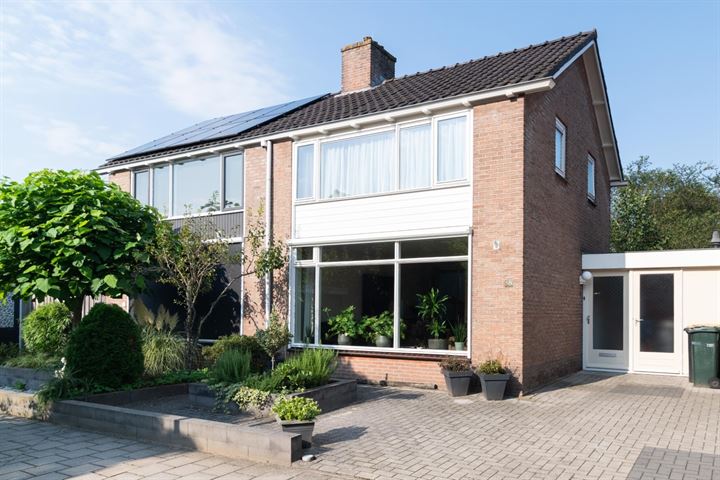 Prins Bernhardstraat 55, 8141EL Heino