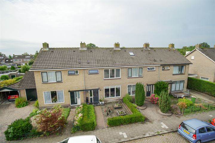 Woudrustlaan 22, 1711KB Hensbroek