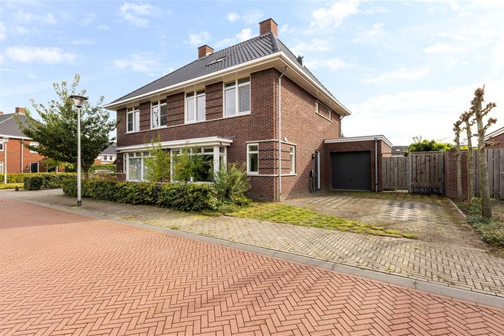 Houtsingel 24, 7214CG Epse