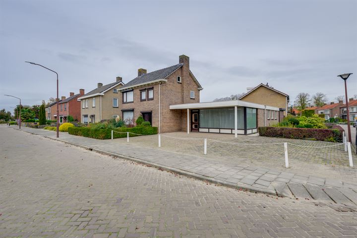 Julianastraat 75, 4741BV Hoeven