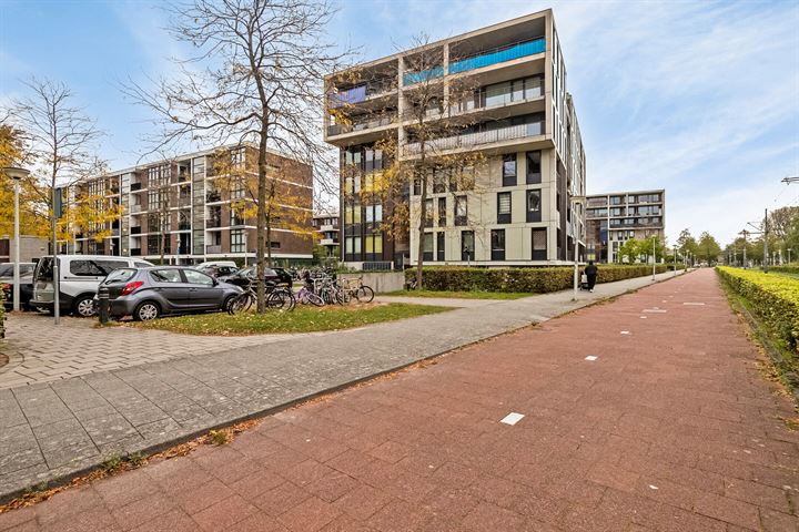 Burgemeester Röellstraat 572, 1067XW Amsterdam