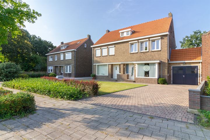 Molenstraat 32, 6116CD Roosteren