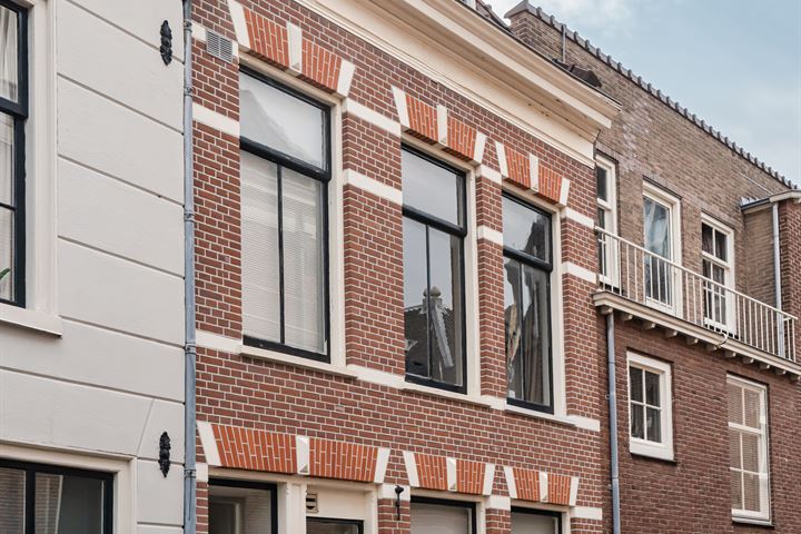 Witte Herenstraat 51, 2011NT Haarlem