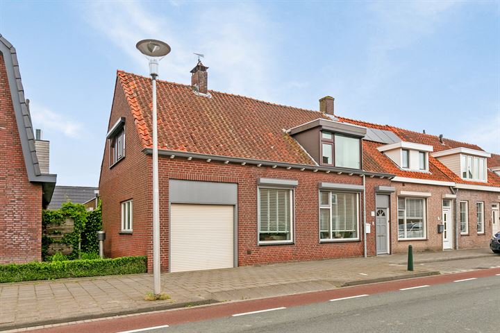 Burgemeester van Loonstraat 60, 4651CE Steenbergen