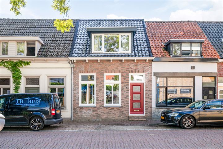 Berenstraat 42, 4651DN Steenbergen