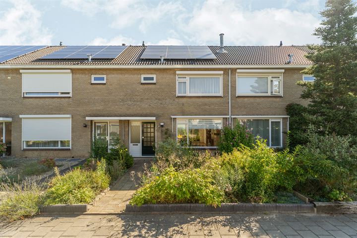 Abraham Kuyperstraat 32, 6904BJ Zevenaar