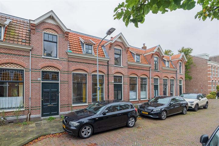 Nicolaas van der Laanstraat 12, 2013BM Haarlem