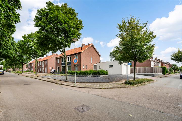 Kraaiakkerweg 32, 6081EM Haelen