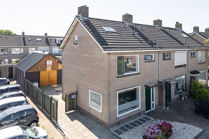 Overdorpstraat 1, 1648KD De Goorn