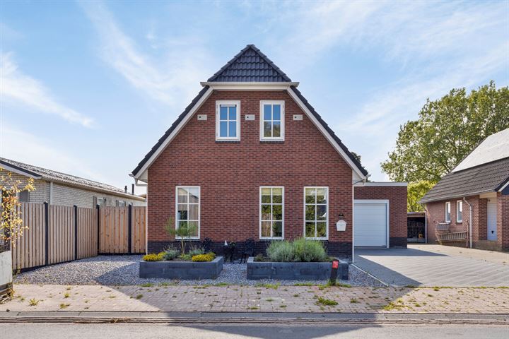 Graauwedijk 37, 9625PA Overschild