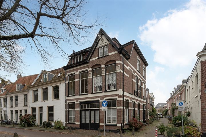 Nieuwe Kerksplein 20, 2011ZT Haarlem