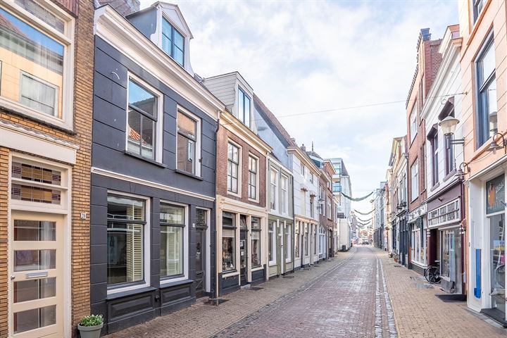 Burgstraat 18, 4201AC Gorinchem