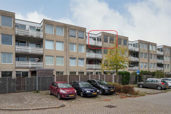 J.T.P. Bijhouwerhof 35, 1333HN Almere