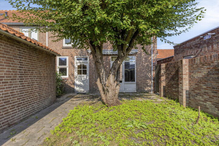 Foto 25 – Adrianus Loeffstraat 8, Oudheusden