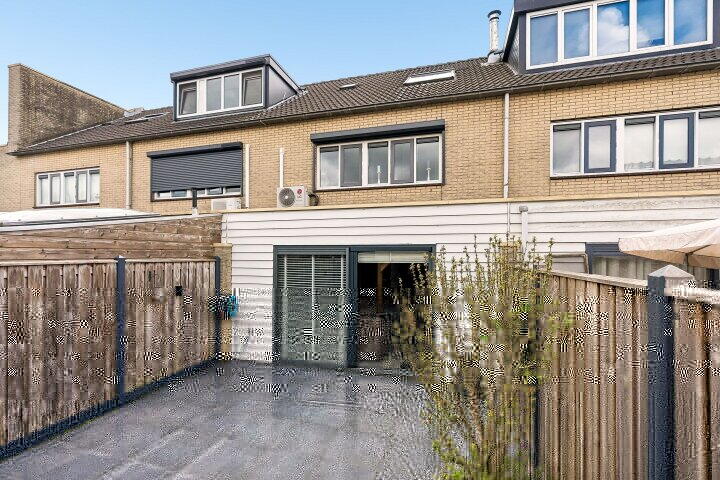 Foto 43 – Albert Helmanhof 59, Almere