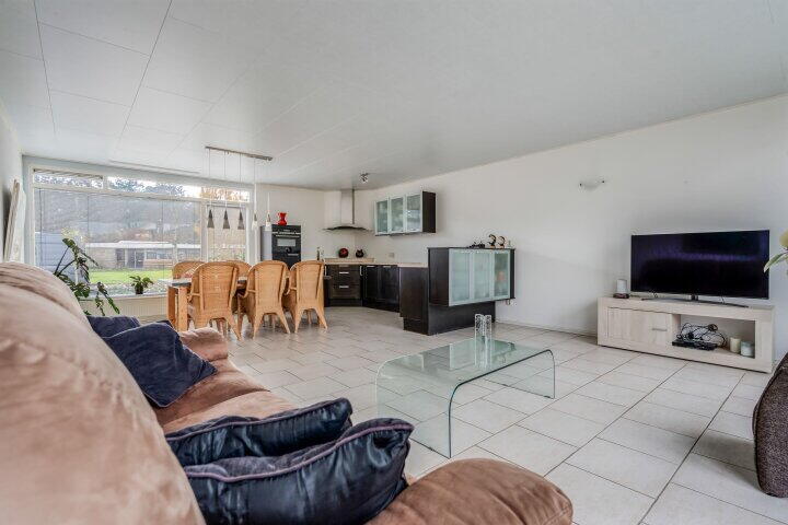 Foto 13 - Albert Schweitzerplantsoen 11, Roden