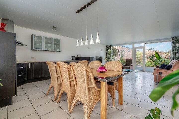 Foto 21 - Albert Schweitzerplantsoen 11, Roden