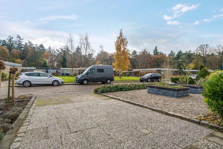 Foto 43 - Albert Schweitzerplantsoen 11, Roden