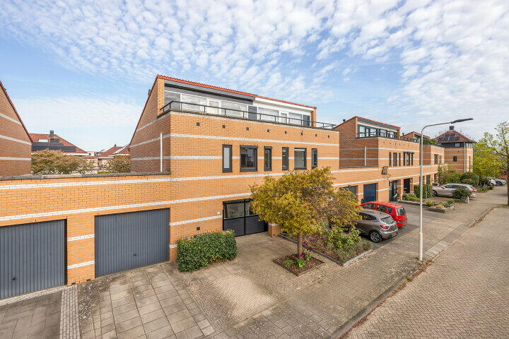 Foto 1 - Albert Schweitzerstraat 27, Arnhem