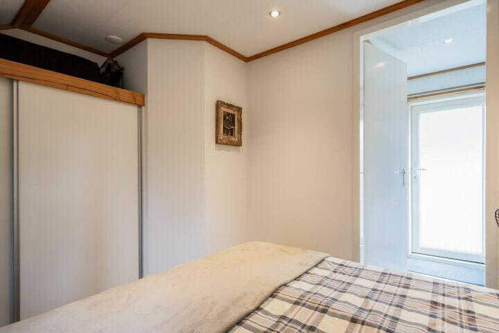 Foto 28 - Amerika 10 R117, Een