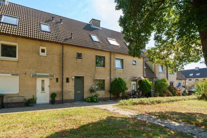 Foto 5 – Amstelplantsoen 8, Almere